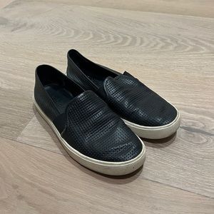 VINCE Perforated Leather Shoes